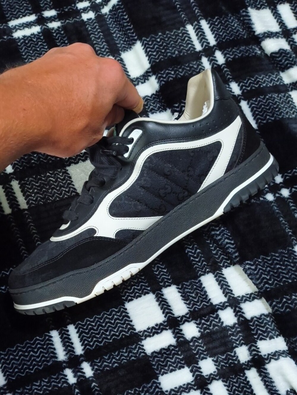 Gucci Sneaker - Picture 2 of 13